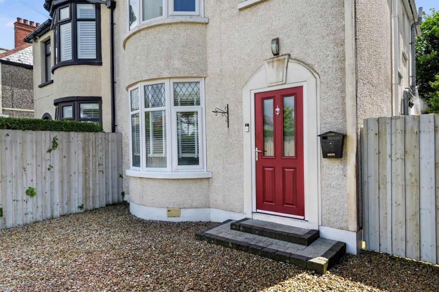 60 Upper Lisburn Road