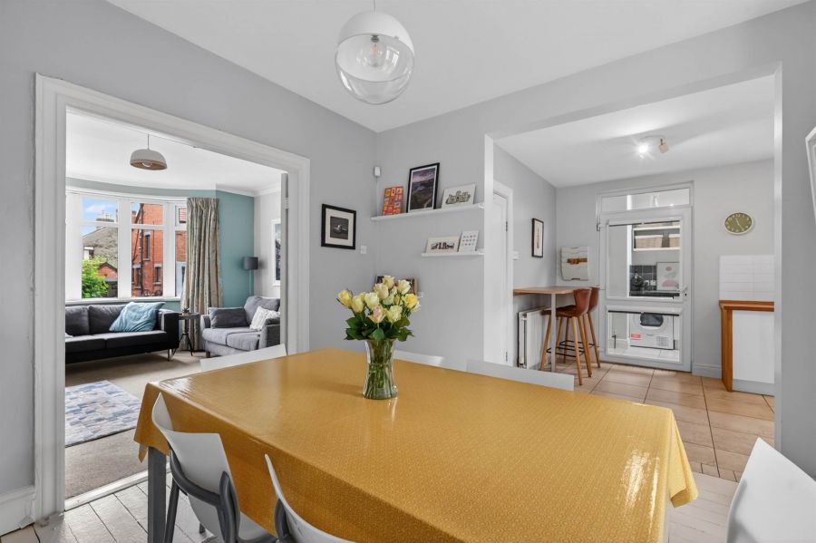 3 Ravensdene Park