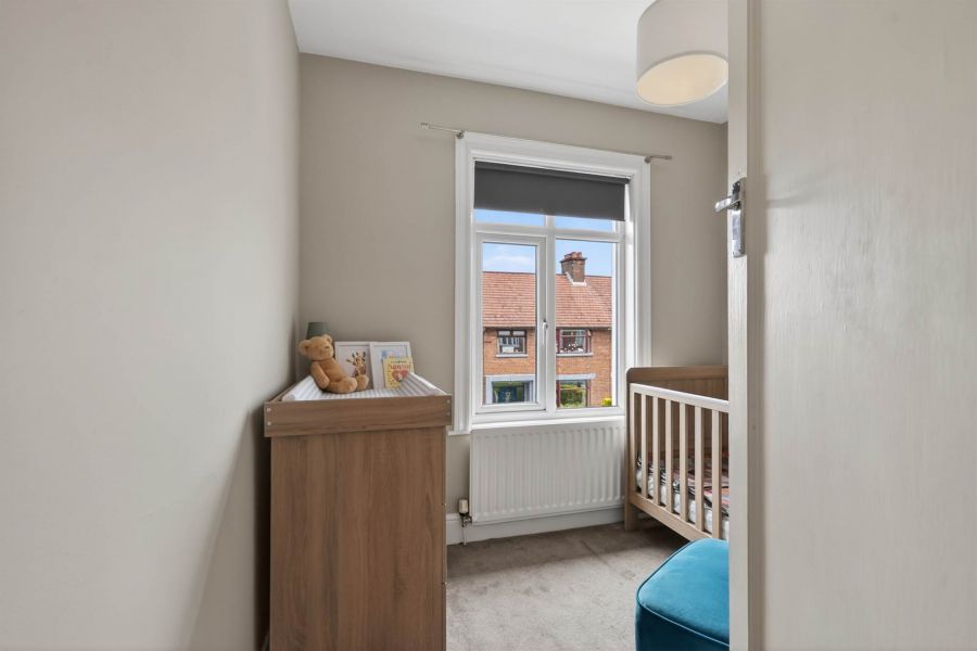 3 Ravensdene Park