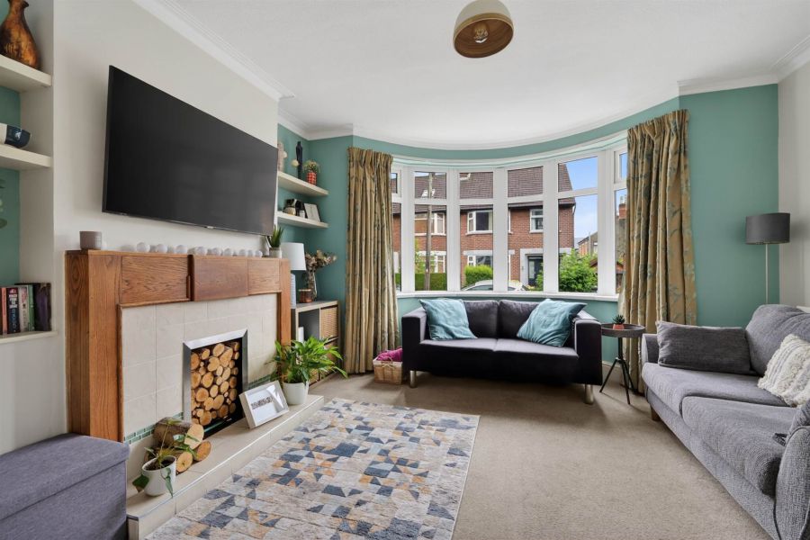 3 Ravensdene Park