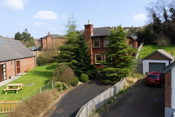 4 Myrtledene Drive