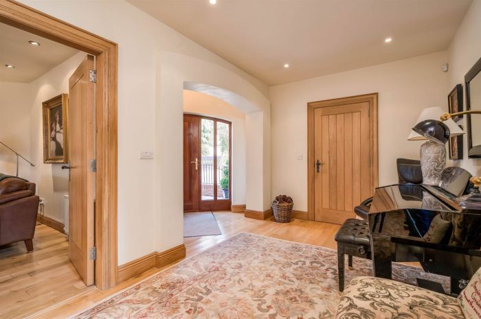 4 Myrtledene Drive