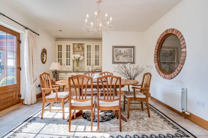 4 Myrtledene Drive