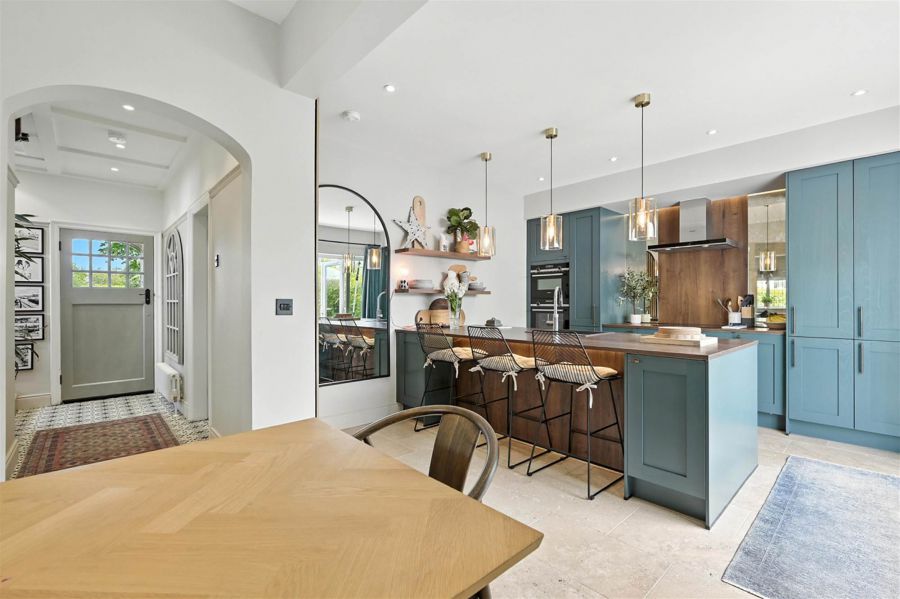 1 Harberton Park