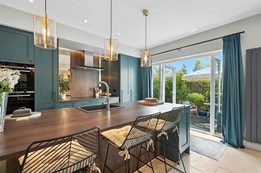 1 Harberton Park