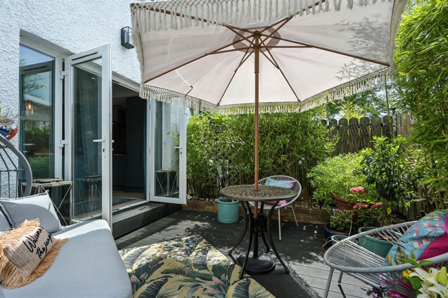 1 Harberton Park