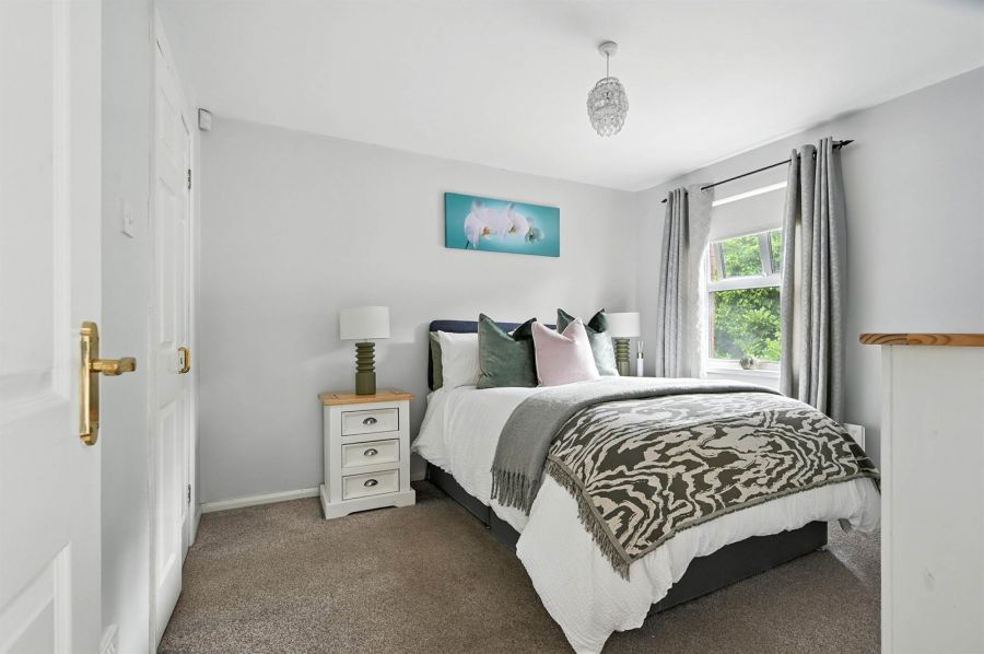 126 Kingsbridge Mews
