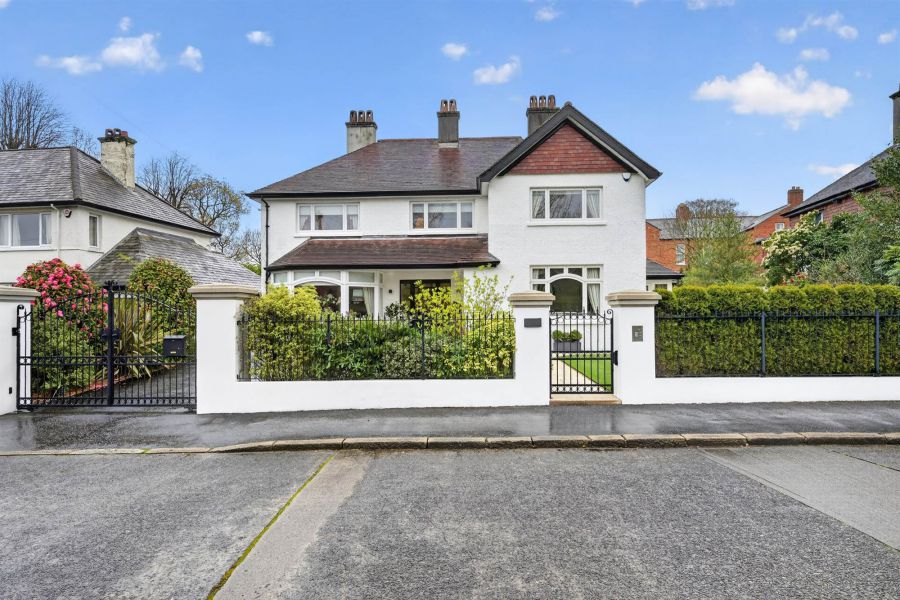 90 Maryville Park, Malone, Belfast, BT9 6LQ