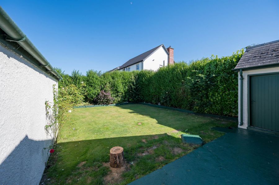 38 Knockbracken Road