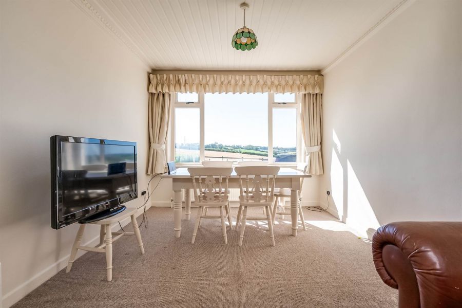 38 Knockbracken Road