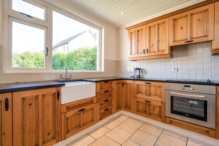 38 Knockbracken Road
