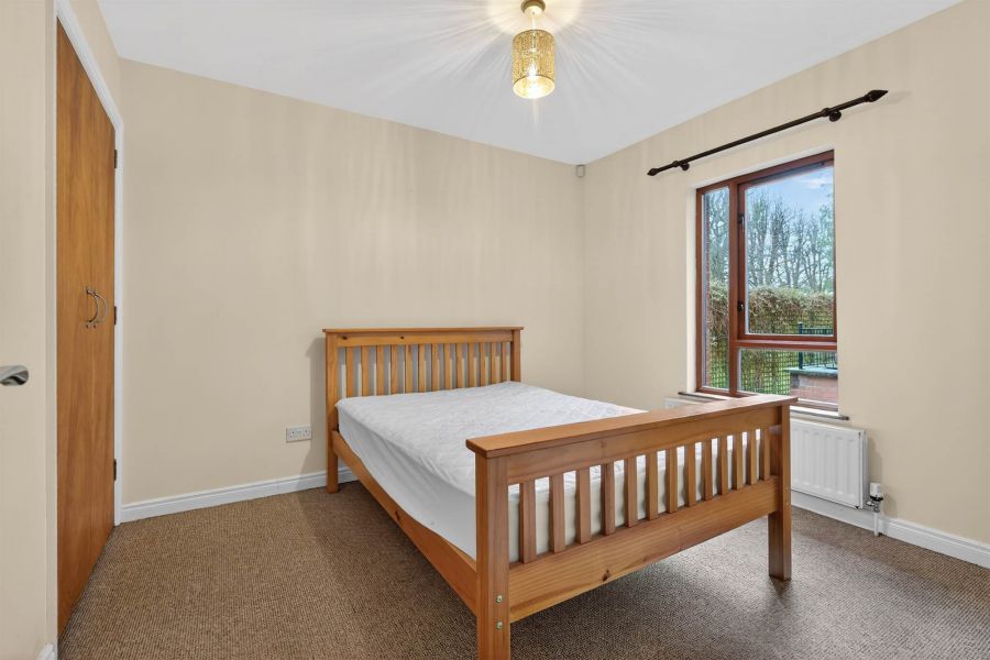 Apartment , 2 Windsor Manor Mews