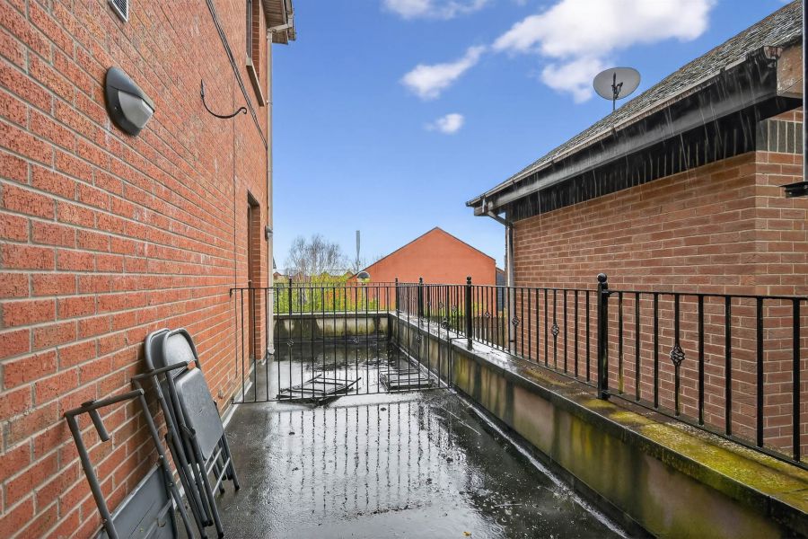 Apartment , 2 Windsor Manor Mews