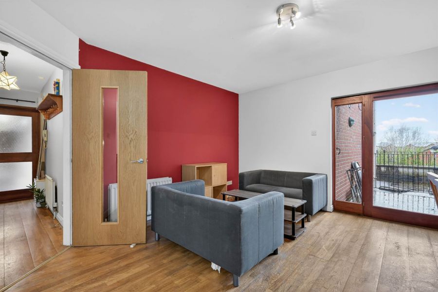 Apartment , 2 Windsor Manor Mews