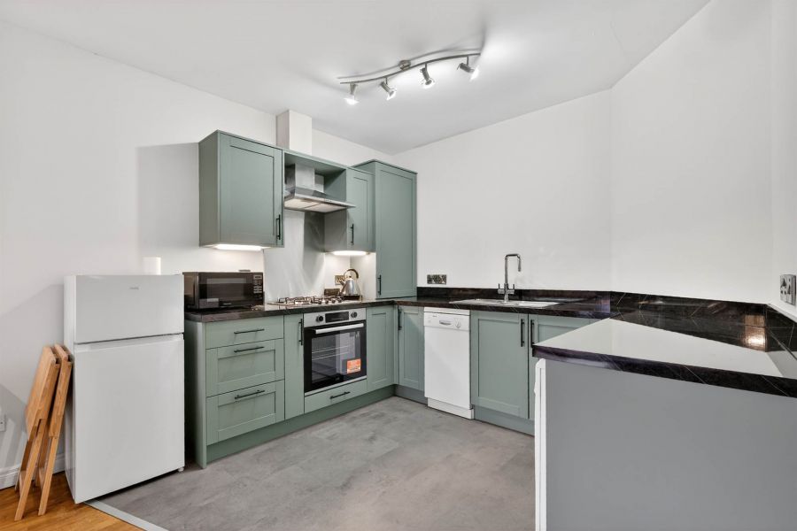 Apartment , 2 Windsor Manor Mews