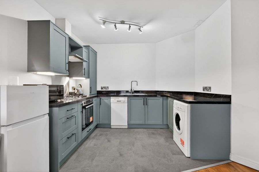 Apartment , 2 Windsor Manor Mews