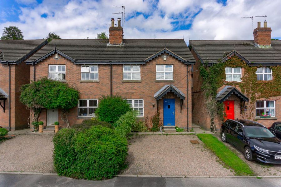 17 Edenderry Cottages