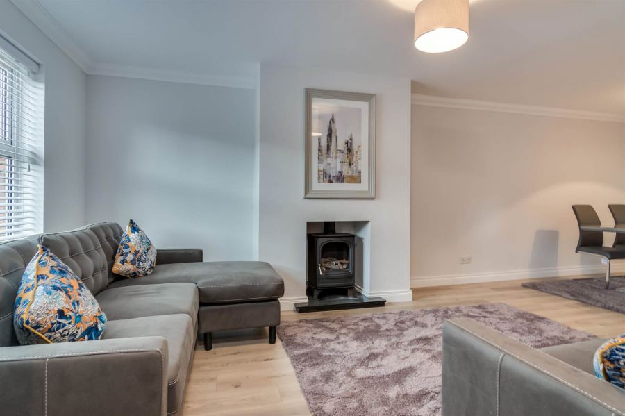 17 Edenderry Cottages