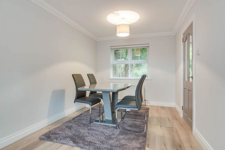 17 Edenderry Cottages