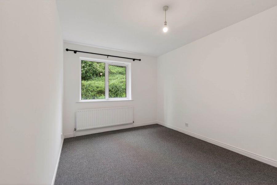 31 Minnowburn Mews
