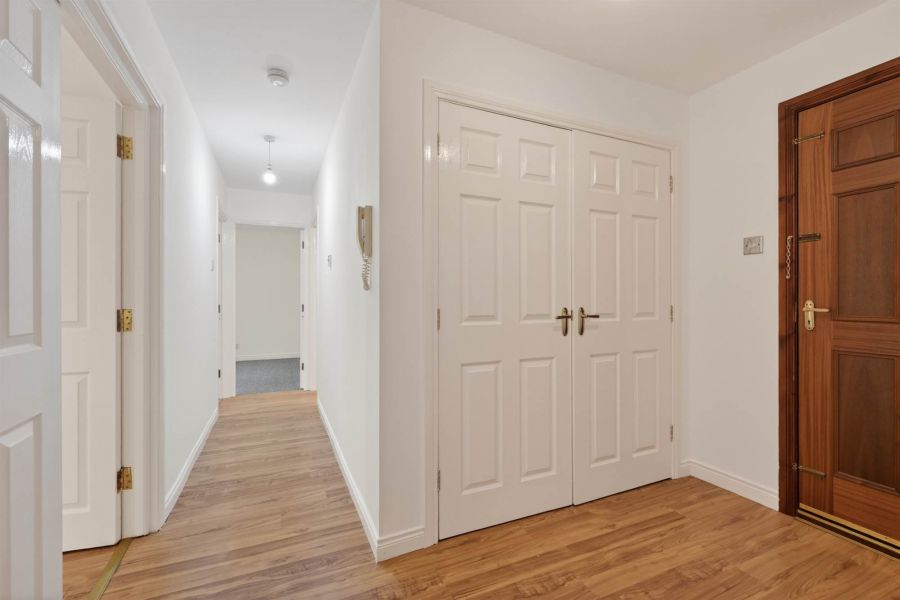 31 Minnowburn Mews