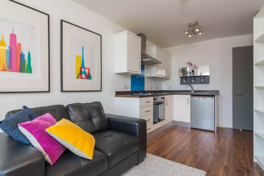 2.3 117 Lisburn Road
