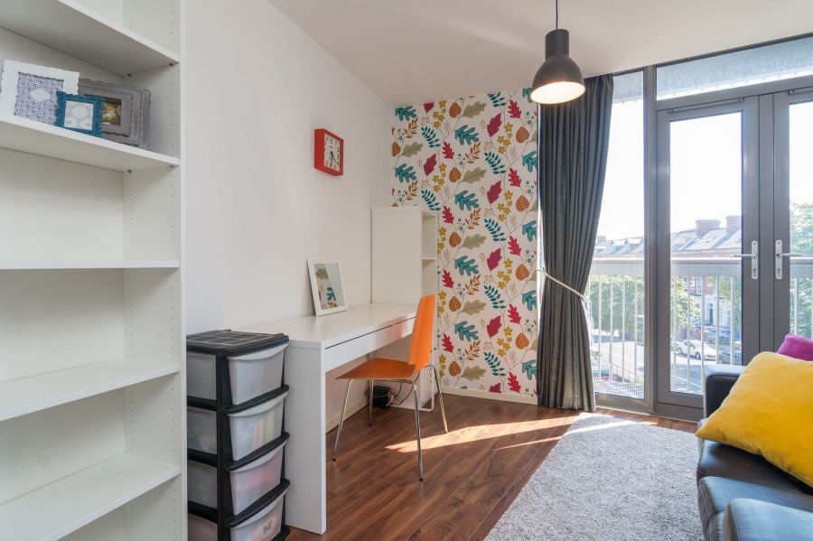 2.3 117 Lisburn Road