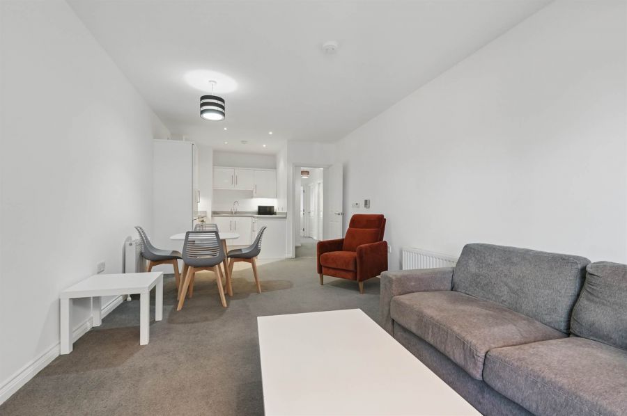 404 Saint Anne's Square