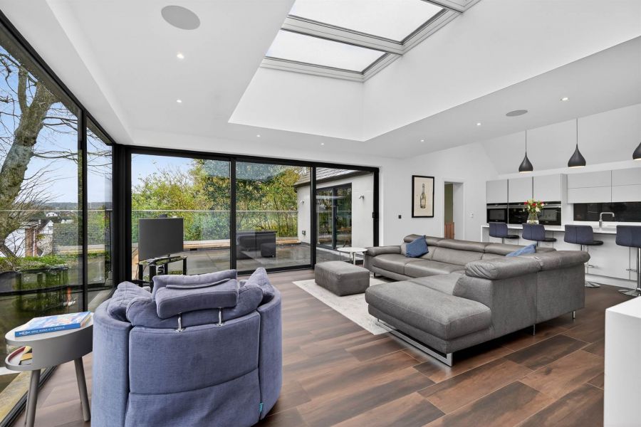 The Stables, 9 Deramore Park South