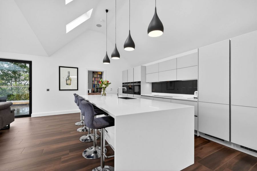 The Stables, 9 Deramore Park South