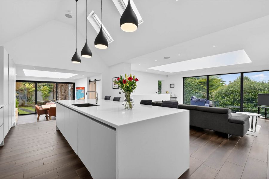 The Stables, 9 Deramore Park South