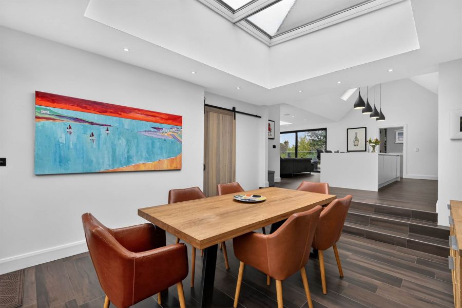 The Stables, 9 Deramore Park South