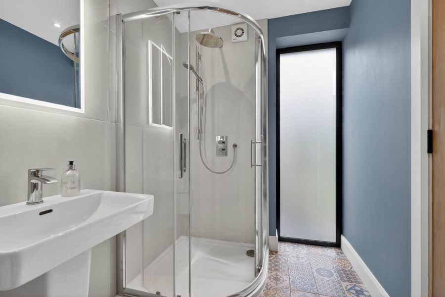 The Stables, 9 Deramore Park South