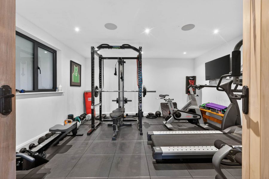 The Stables, 9 Deramore Park South