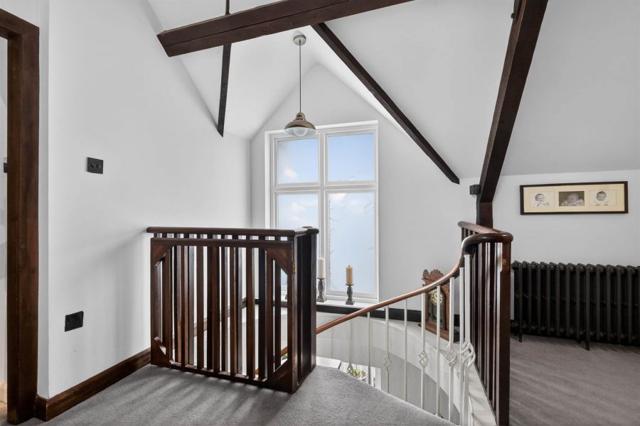 The Stables, 9 Deramore Park South