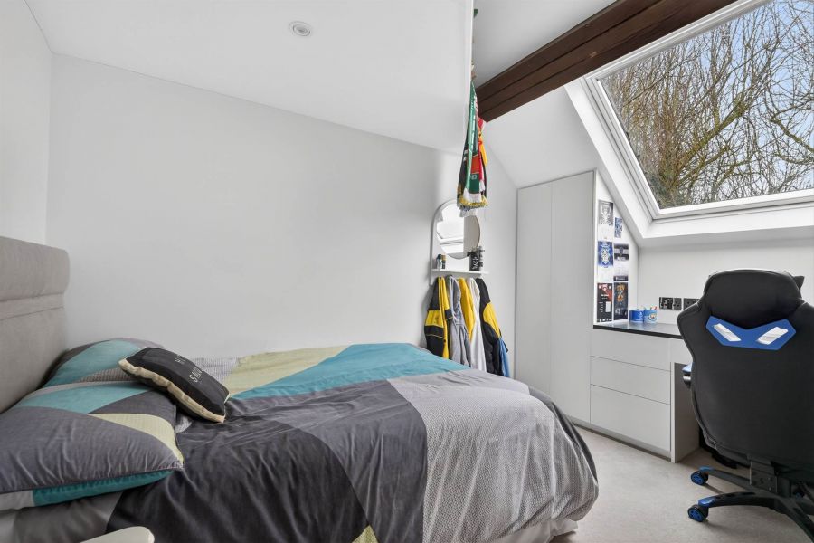 The Stables, 9 Deramore Park South