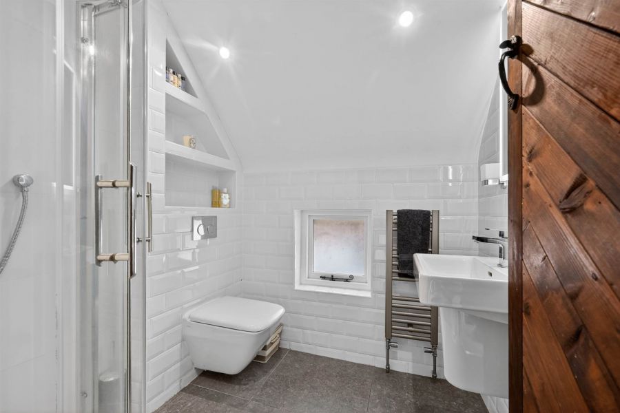 The Stables, 9 Deramore Park South