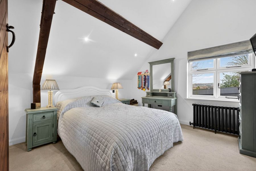 The Stables, 9 Deramore Park South