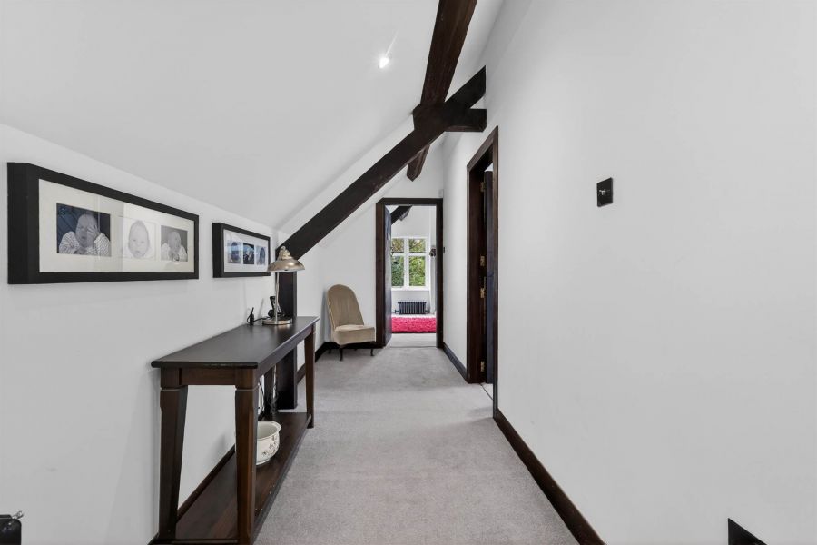 The Stables, 9 Deramore Park South