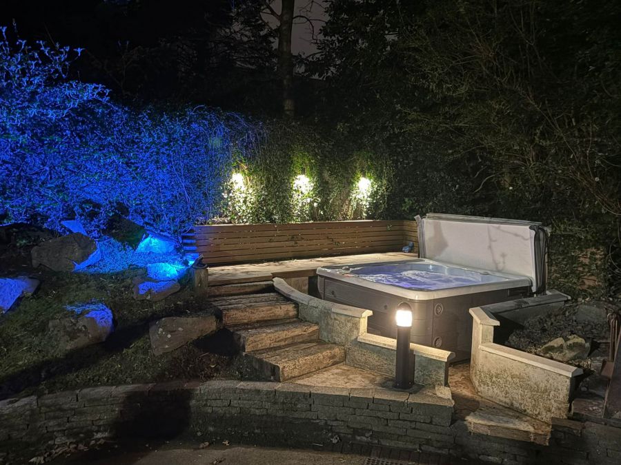 The Stables, 9 Deramore Park South