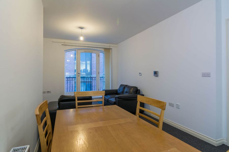 305 Saint Anne's Square