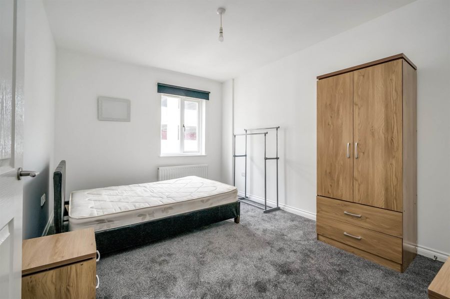 409 Saint Anne's Square (Albert Court)