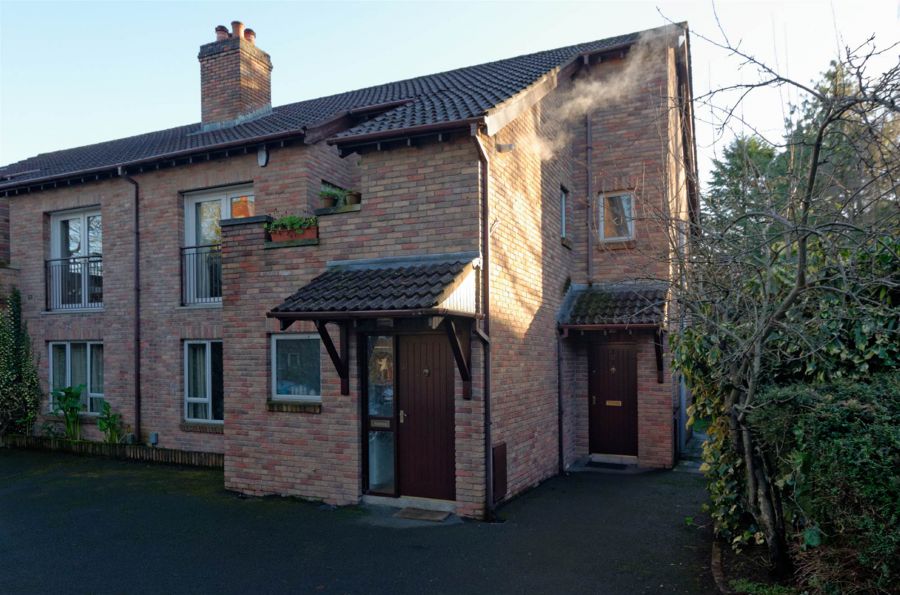 Apt 4, 23A Annadale Avenue