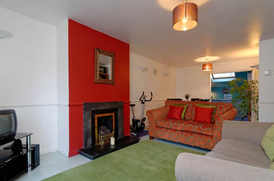 Apt 4, 23A Annadale Avenue