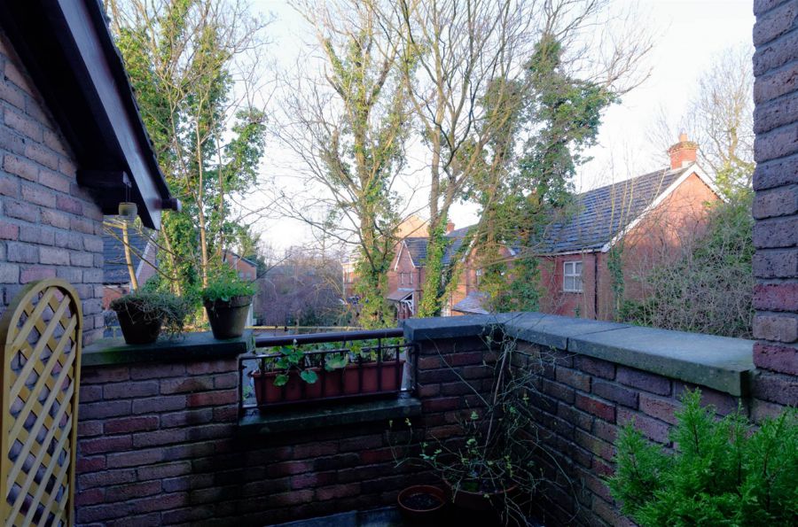 Apt 4, 23A Annadale Avenue