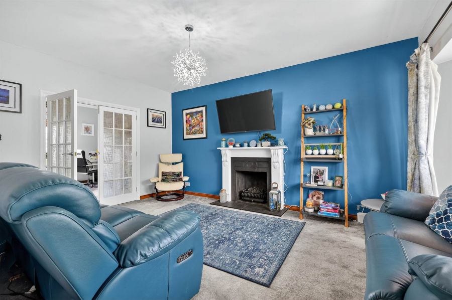 35 Royal Lodge Avenue