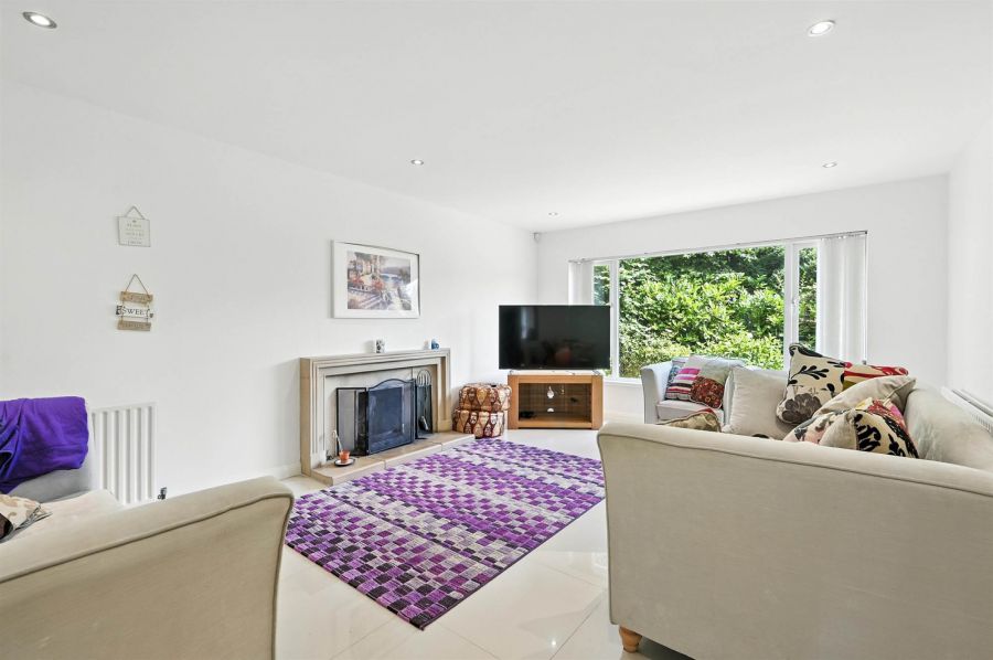 1 Piney Lane