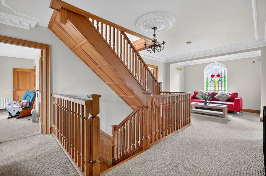 44 Tullywest Road