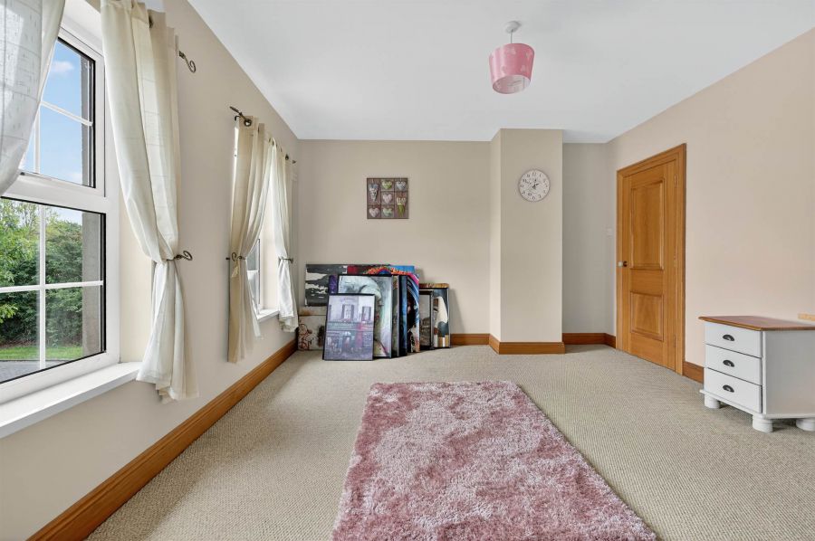 44 Tullywest Road