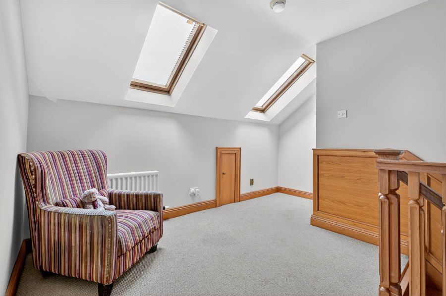 44 Tullywest Road